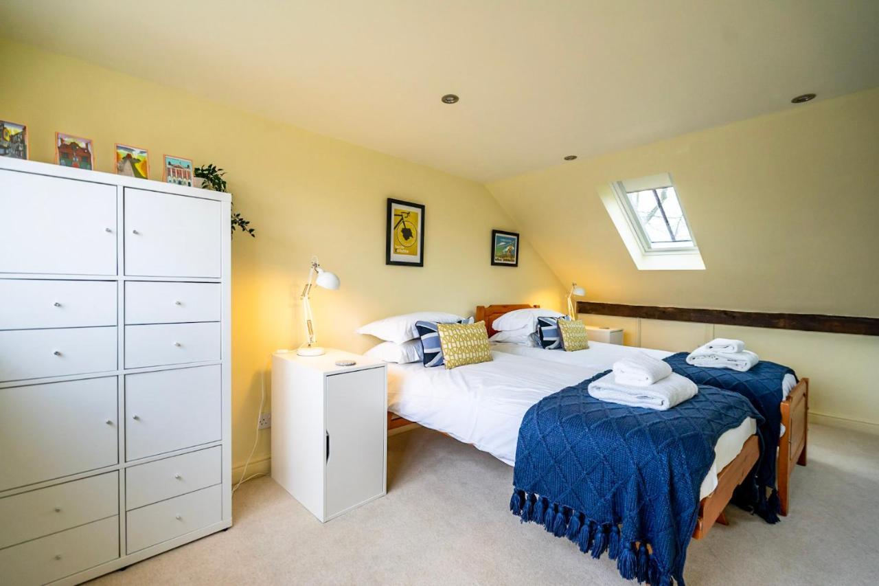 7 St John'S Crescent Villa York Exterior photo